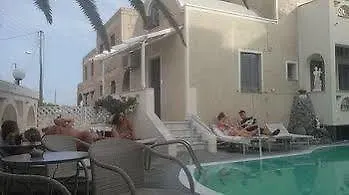 Apartment Athanasia Perissa (Santorini)